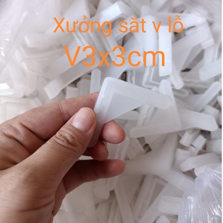 CHÂN NHỰA CHỐNG TRẦY lẮP RÁP KỆ SẮT V LỖ