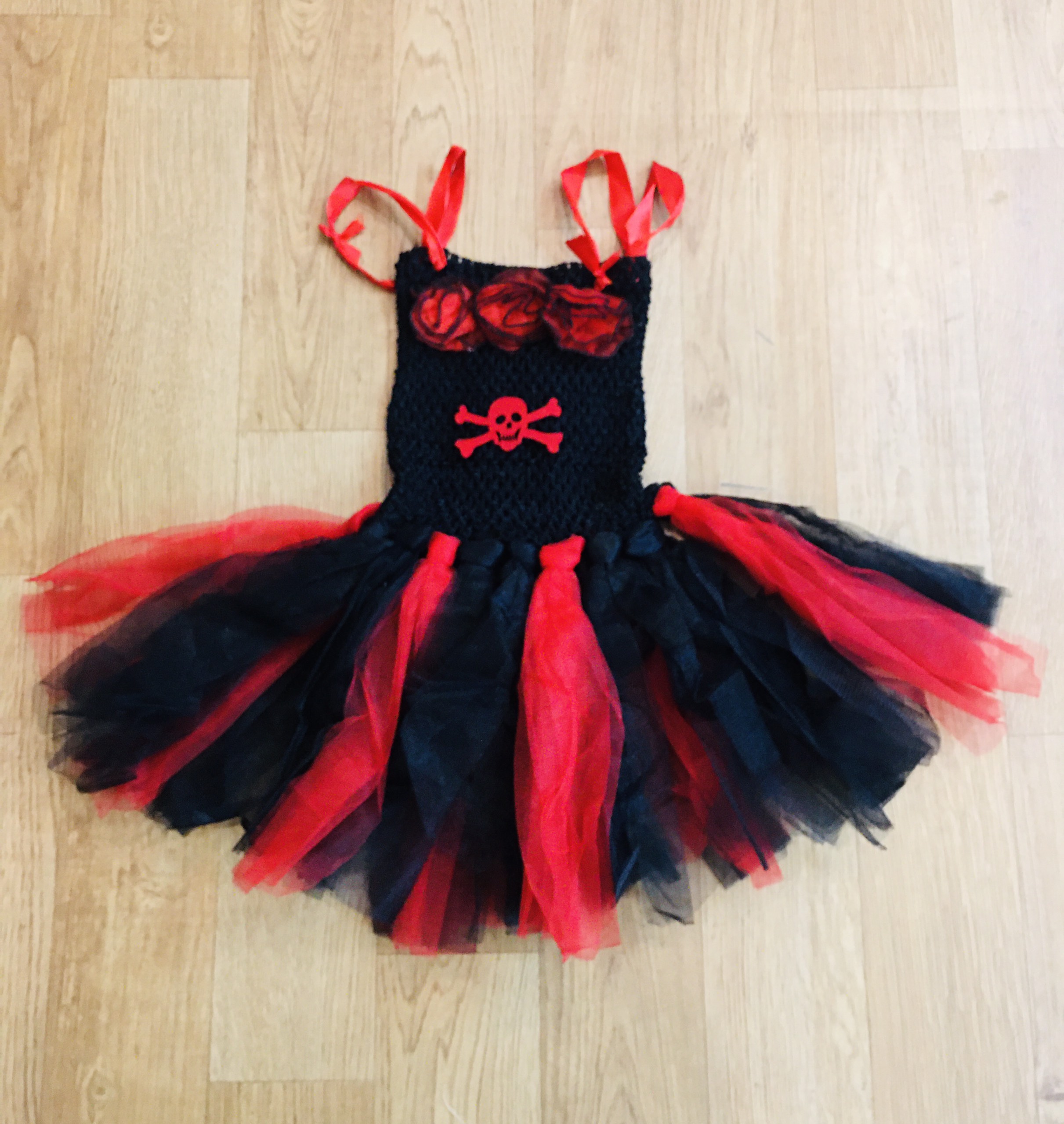 Váy hoá trang halloween cho bé