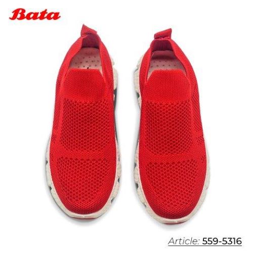 Giày sneaker nữ màu đỏ Thương hiệu Bata 559-5216