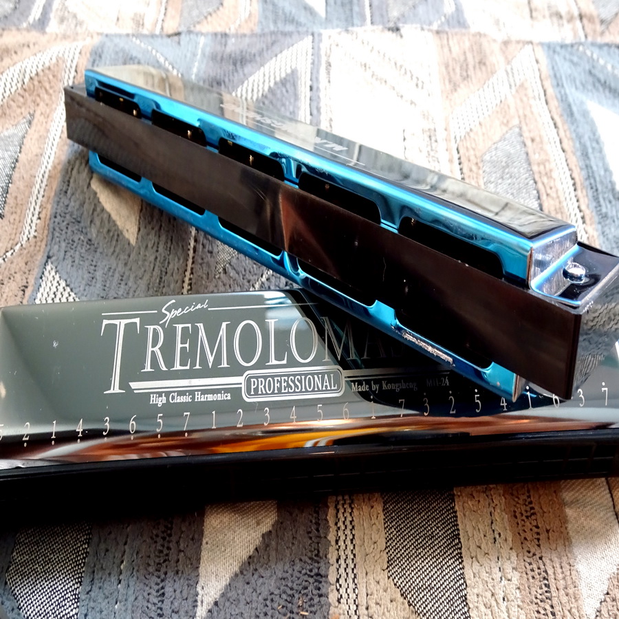 Kèn Harmonica 24 Lỗ Kongsheng Tremolo Master Key C