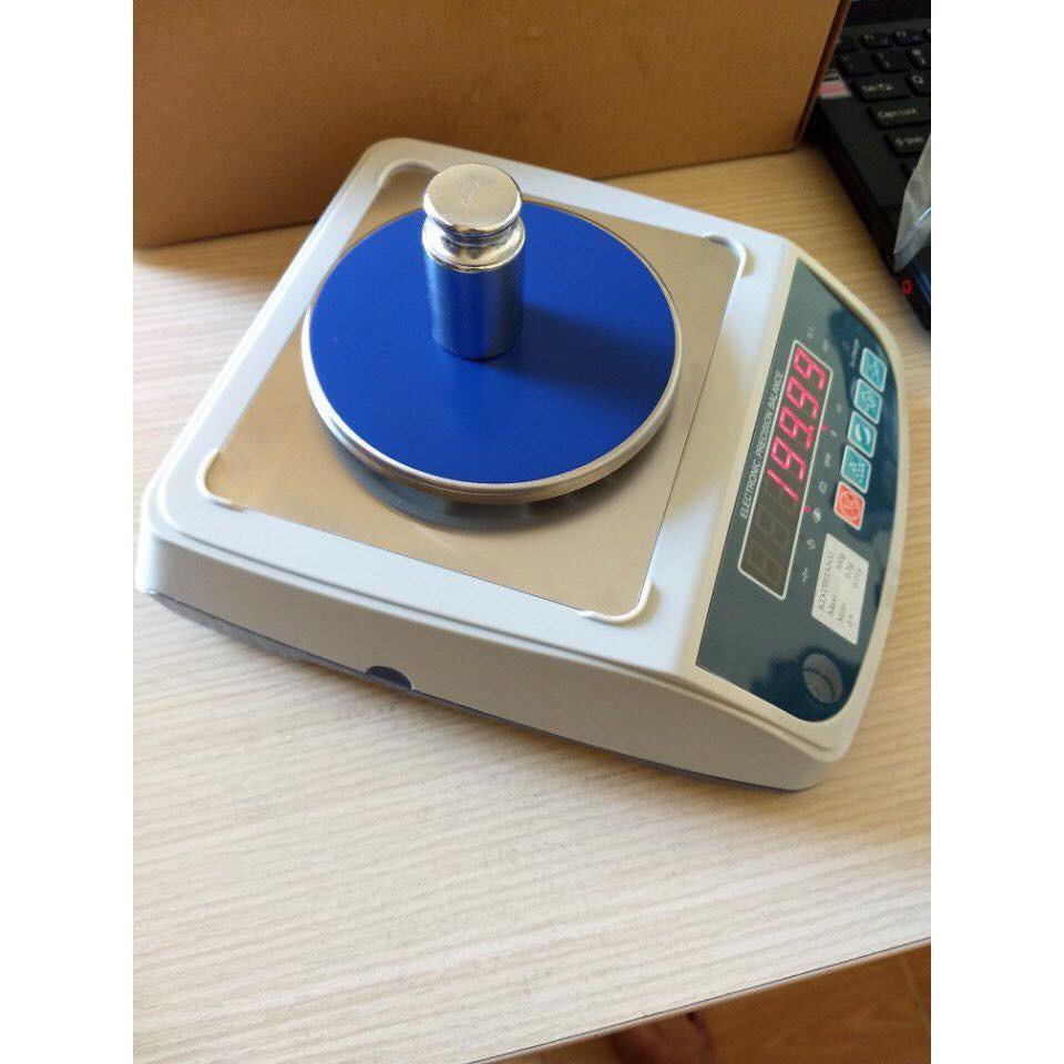 CÂN ĐIỆN TỬ 300g/0.01g