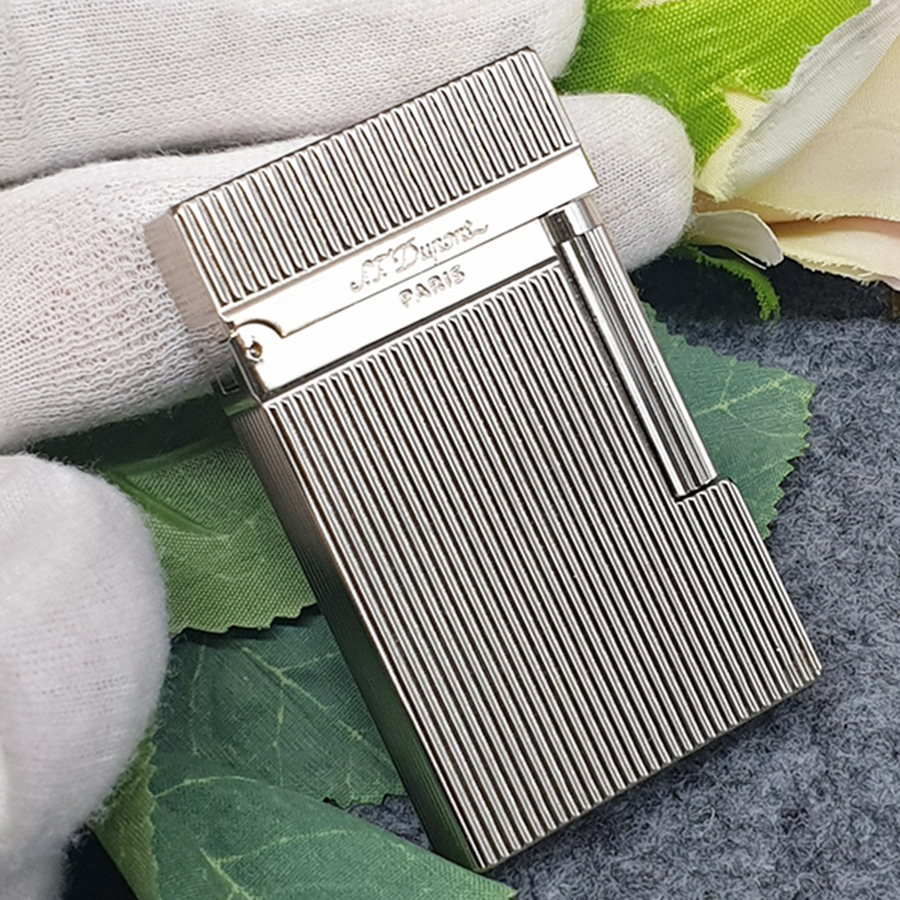 Vỏ Hột Quẹt Bật Lửa Upon D68T Họa Tiết Kẻ Dọc Màu Bạc - Dùng Gas Cao Cấp