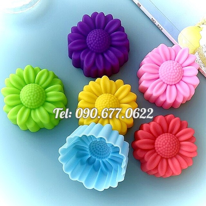 Bộ 10 khuôn silicon 3 lớp làm bánh, rau câu, bánh bông lan, bánh da lợn, bánh Cookie hoa cúc 3 chiều – Mã số 1186