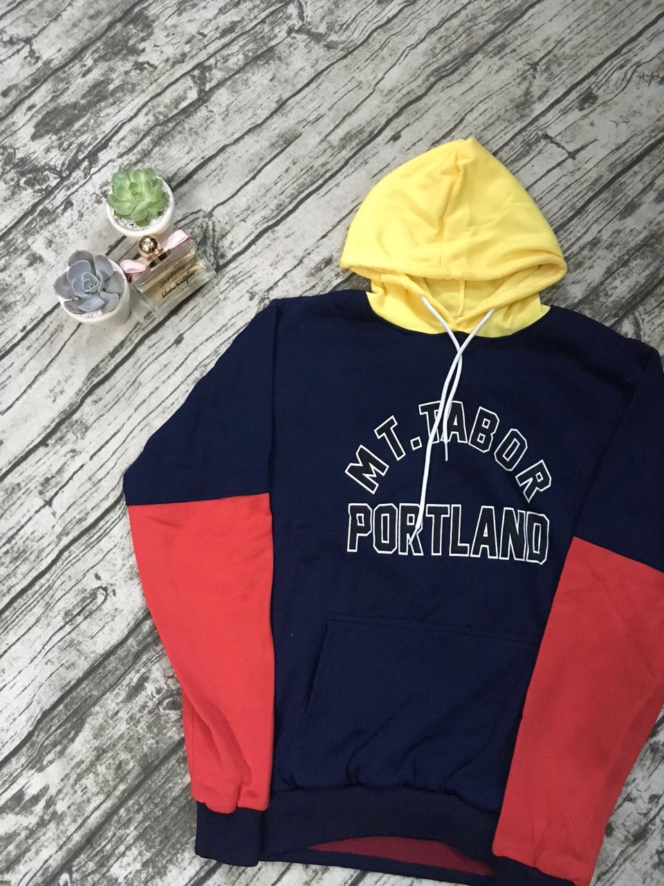 Áo hoodie unisex nam/nữ chất nỉ bông mỏng in chữ MT.TABOR PORTLAND. Ảnh thật trải sàn