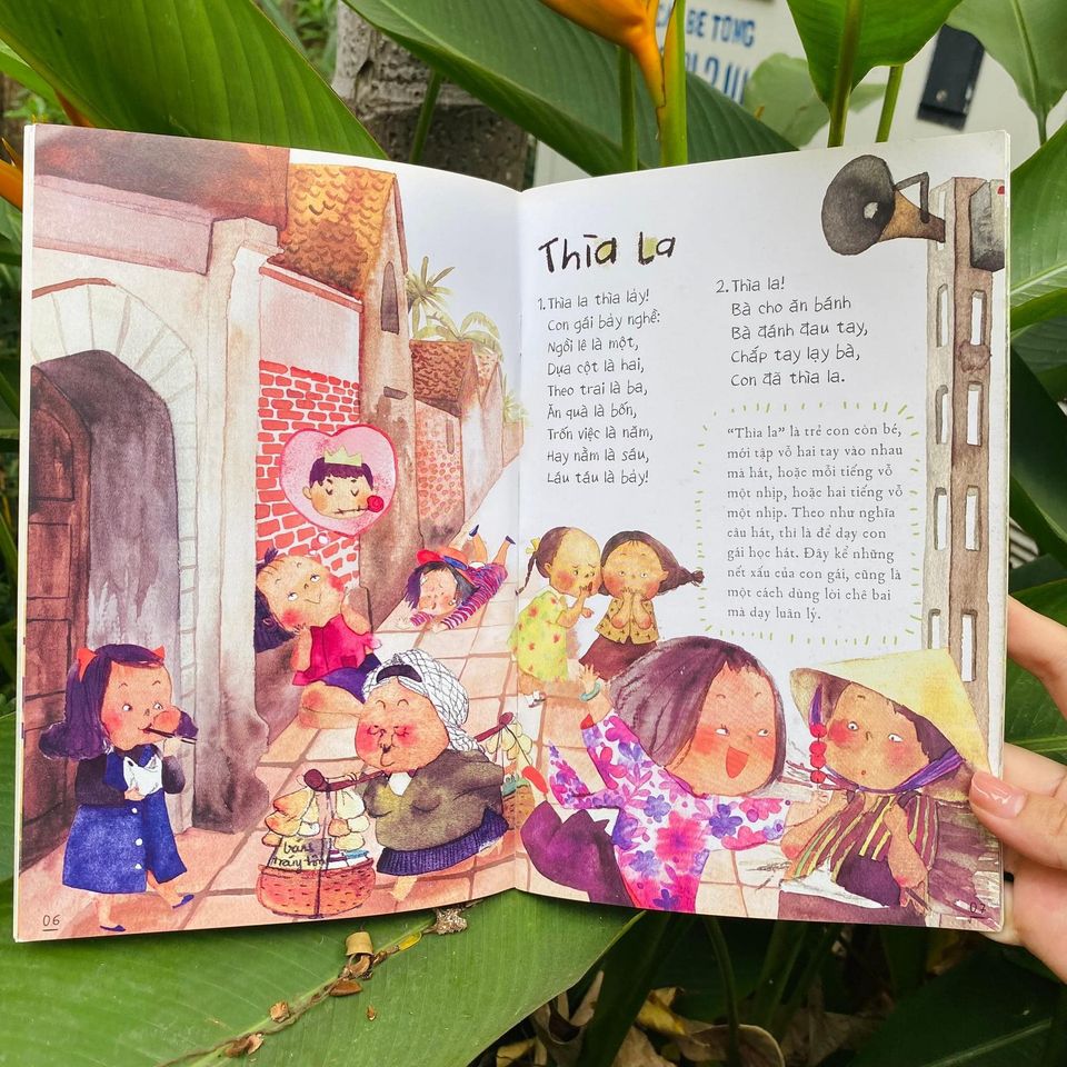Sách - Trẻ con hát trẻ con chơi