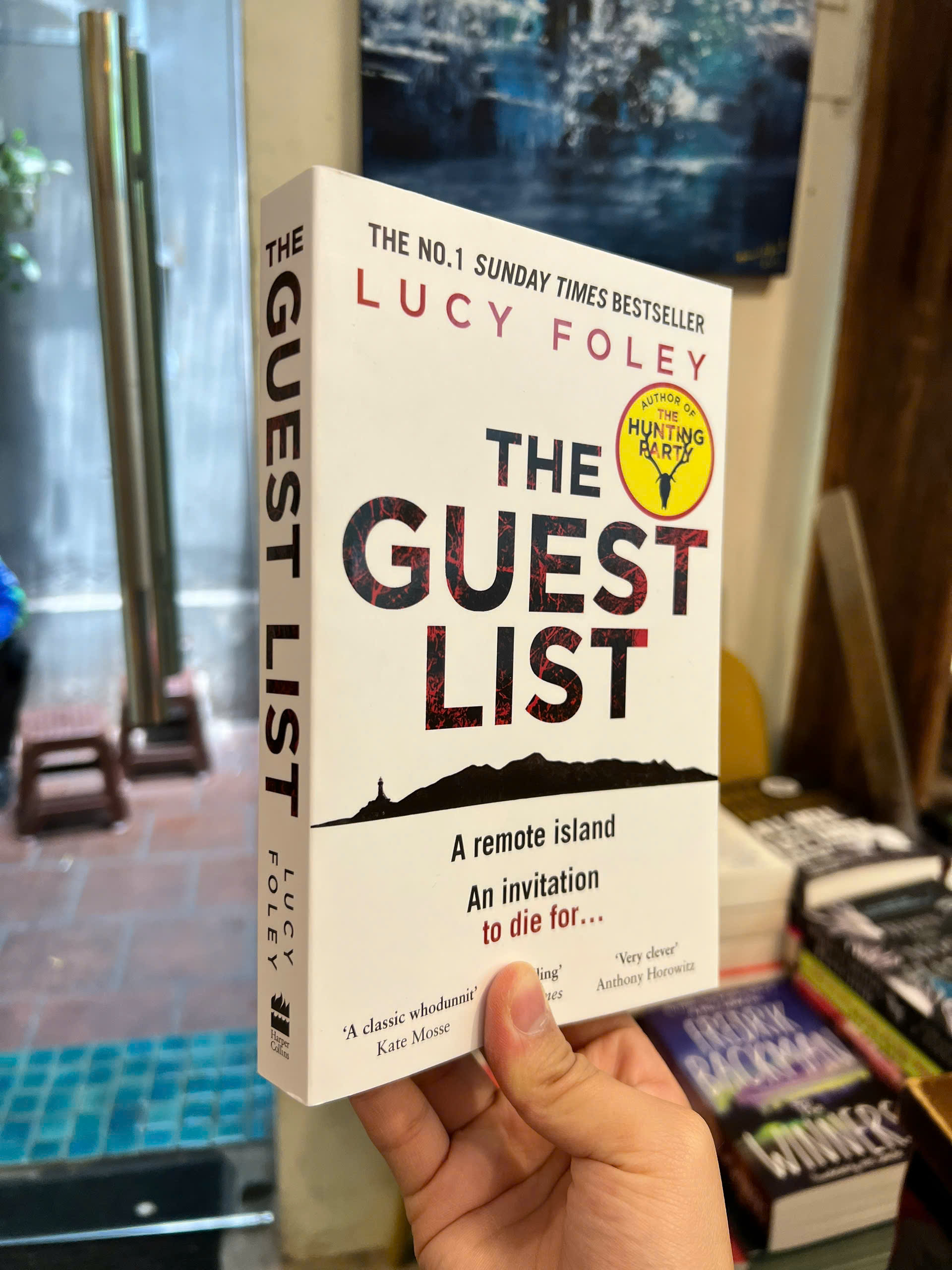 Sách - The Guest List by Lucy Foley | Mystery Thriller / Trinh thám Tiếng Anh / Ngoại văn Nhập khẩu