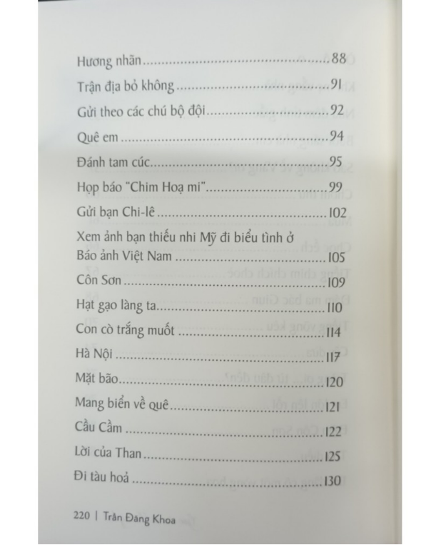 Sách - Góc sân và khoảng trời (bìa mềm) khổ to
