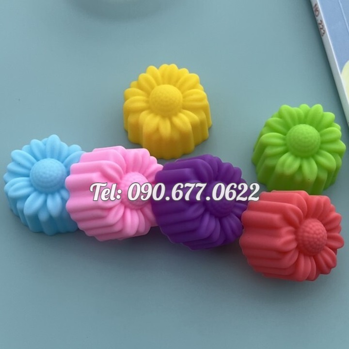 Bộ 10 khuôn silicon 3 lớp làm bánh, rau câu, bánh bông lan, bánh da lợn, bánh Cookie hoa cúc 3 chiều – Mã số 1186