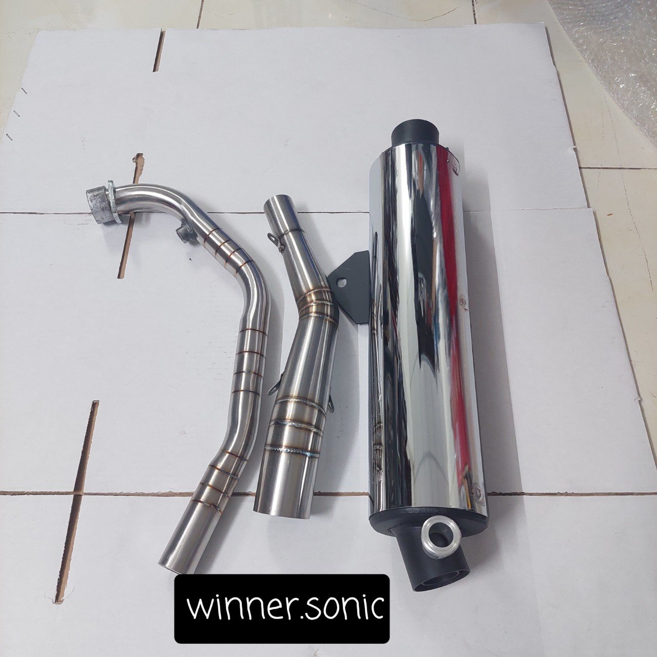 Combo cổ pô 2 khúc inox 304 vảy cá kèm lon pô CBR gắn cho xe Winner, Winner X, Sonic (khúc đá thấp) TẶNG KÈM ỐNG TIÊU NHÔM