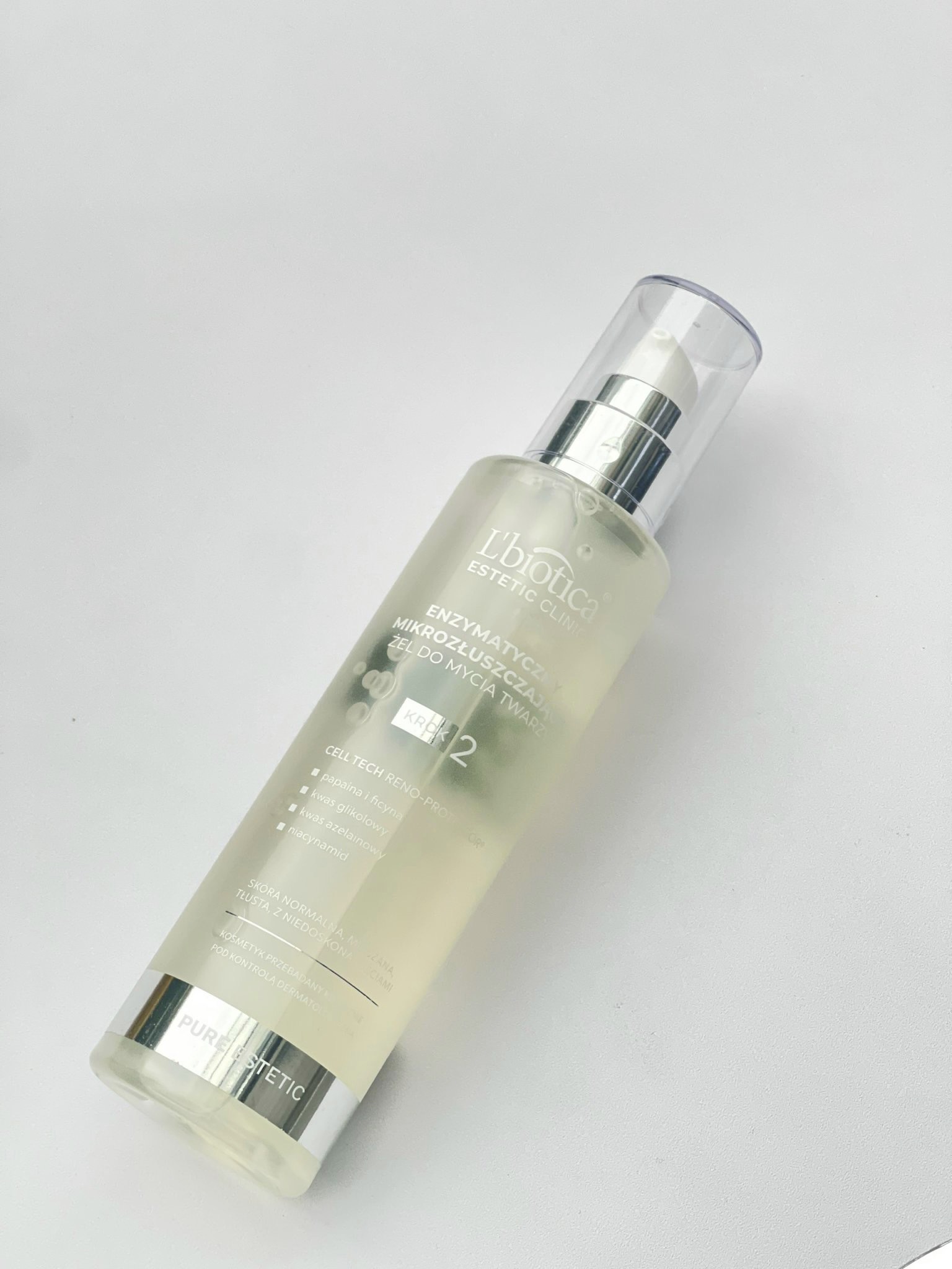 Gel làm sạch tế bào da chết L'biotica Estetic Clinic Pure Estetic enzymatic micro-exfoliating face wash gel