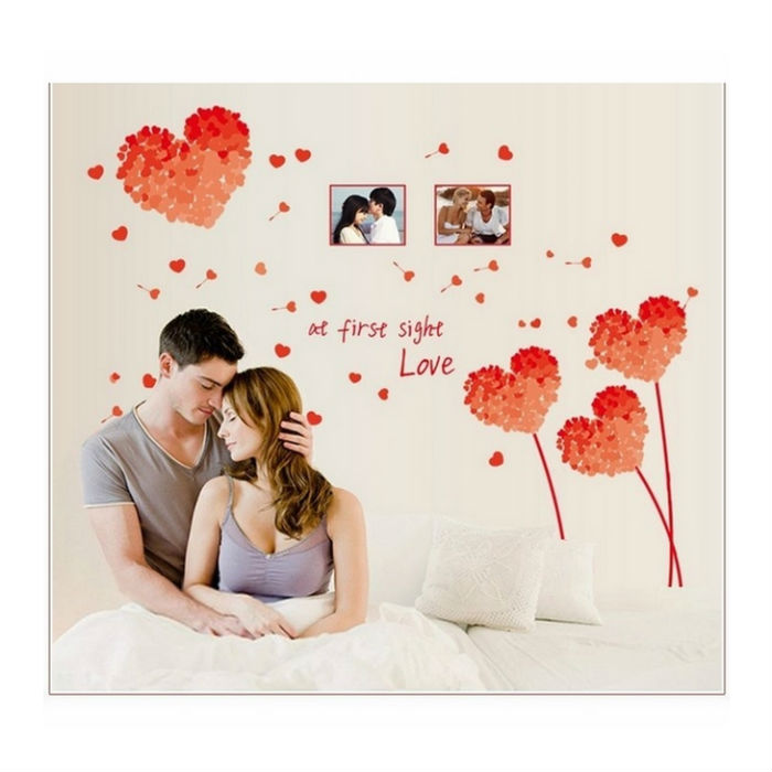 Decal Dán Tường Trái Tim Đỏ PK116