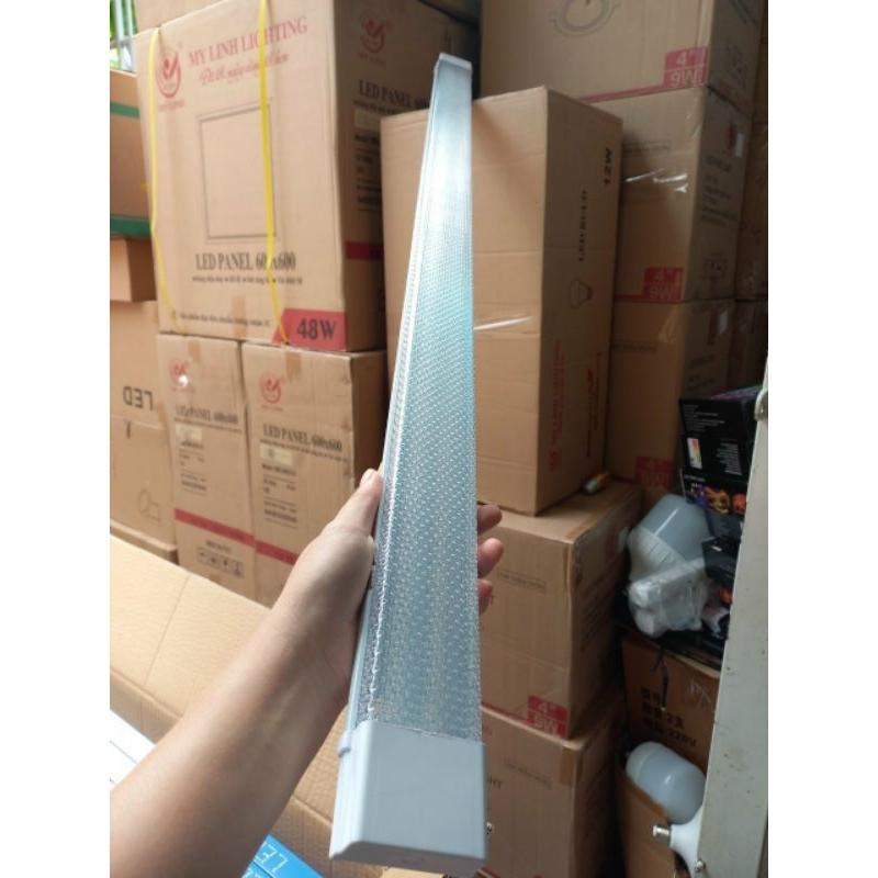 Tuýp led bán nguyệt 1m2 60w đầu vuông