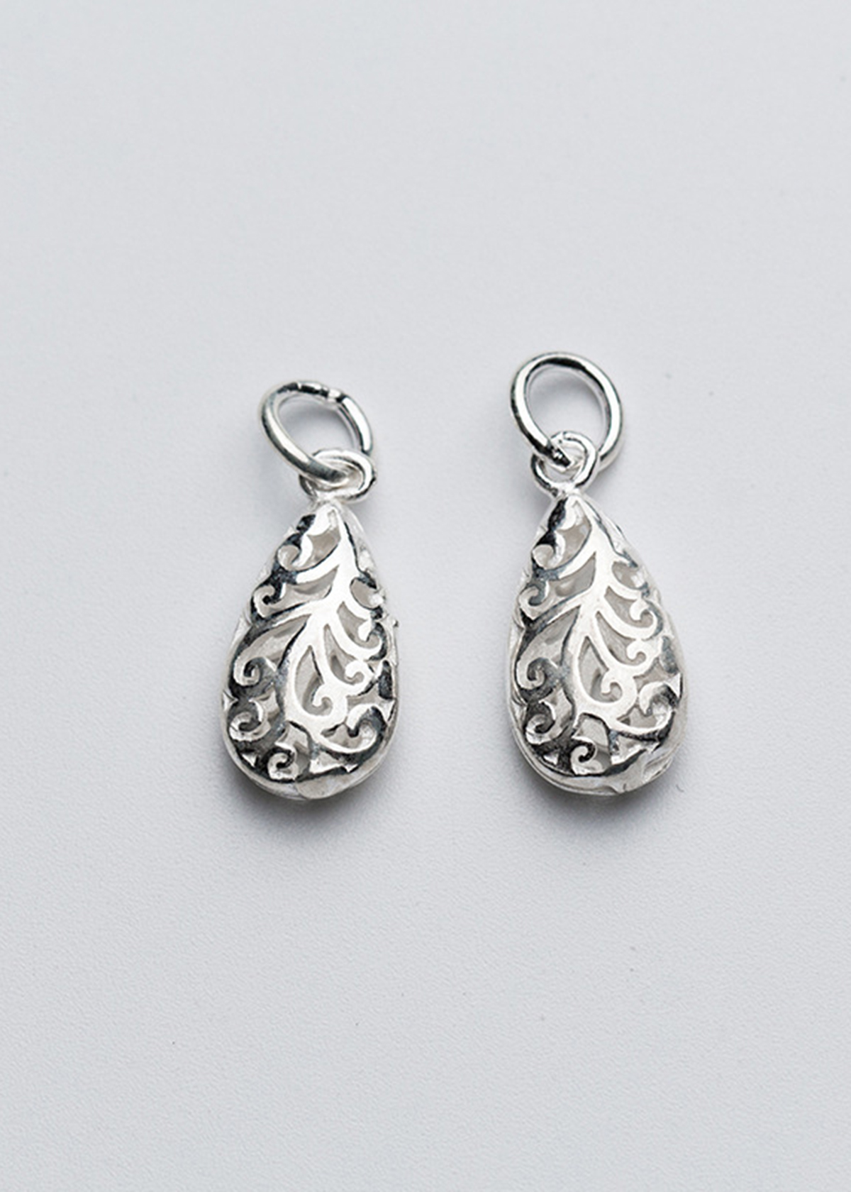 Combo 2 cái charm bạc hình giọt nước mặt treo - Ngọc Quý Gemstones