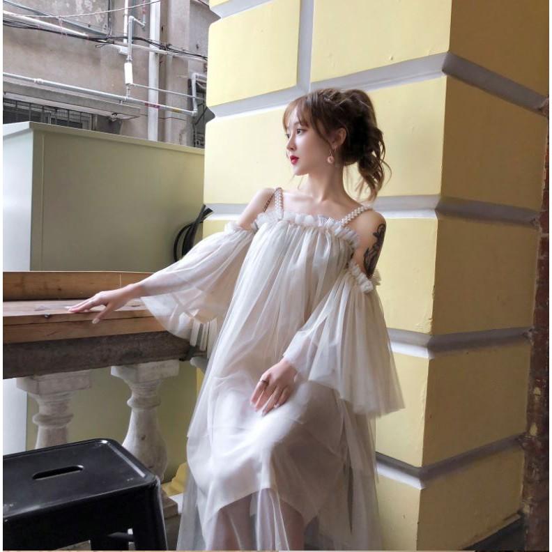 Đầm công chúa trễ vai đính cườm