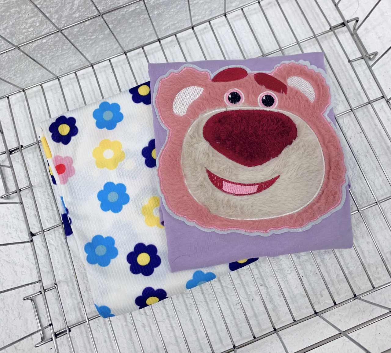 Set bộ áo hoạ tiết phối quần dài suông