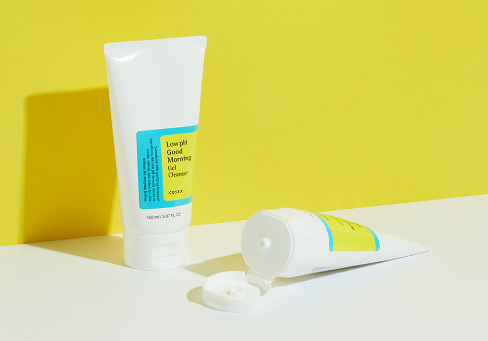 Sữa rửa mặt dịu nhẹ Cosrx Low pH Good Morning Cleanser 150ml