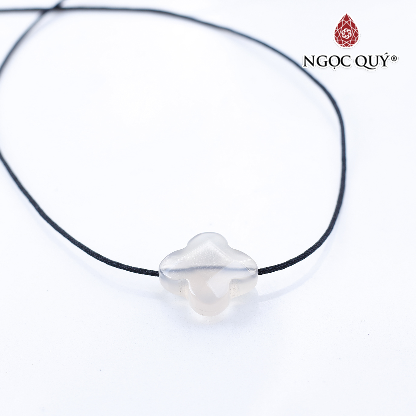 Mặt dây chuyền thánh giá xỏ ngang đá mã não trắng 14.5x14.5x6mm mệnh thủy, kim - Ngọc Quý Gemstones