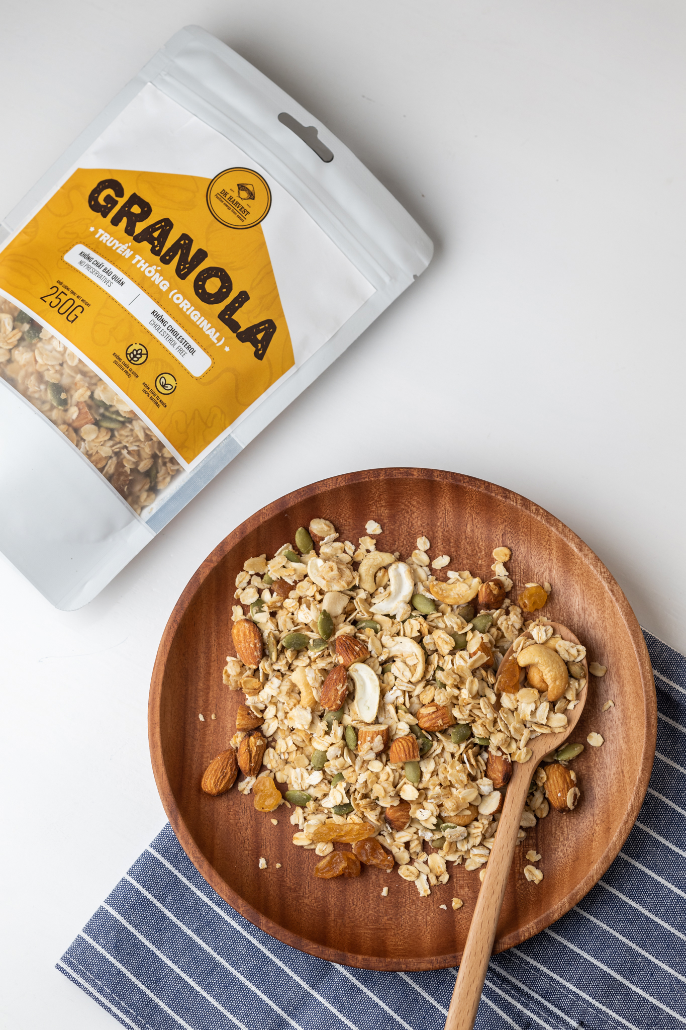 Granola Siêu Hạt DK Harvest - 5 loại hạt ngũ cốc Giảm Cân Nướng Mật Ong, Không Đường - Trọng lượng 500g