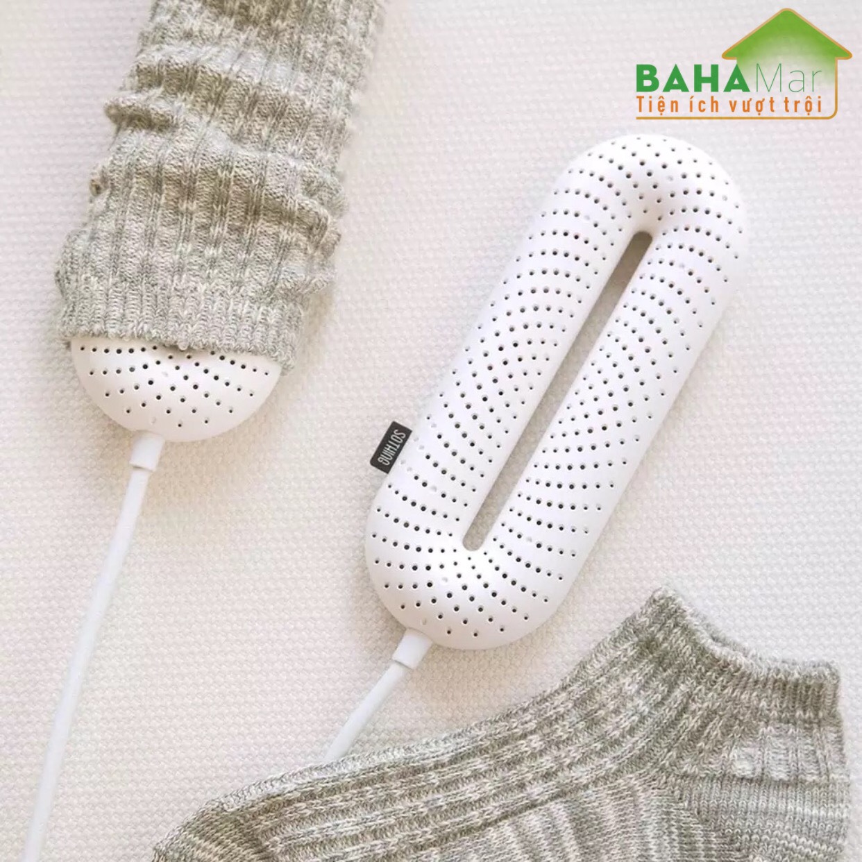 MÁY SẤY KHÔ GIÀY BẰNG ĐIỆN CÓ KHỬ TRÙNG UV KHỬ MÙI BAHAMAR giúp xử lý mùi hôi của giày và sấy khô giày