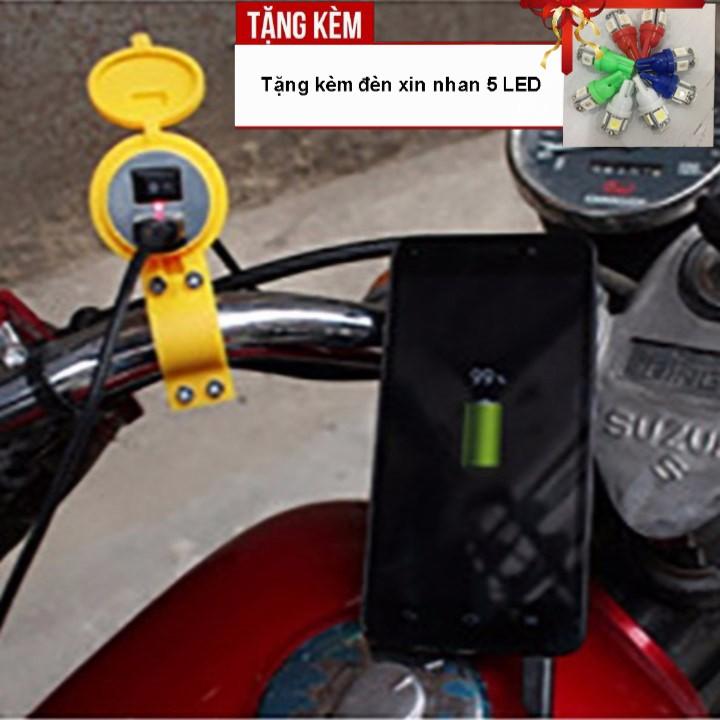 Bộ sạc pin điện thoại gắn trên xe máy, ô tô siêu tiện lợi A222-TK36 - Tặng kèm đèn xi nhan 5 Led