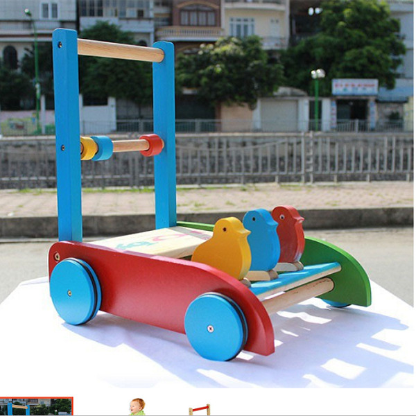Xe tập đi bằng gỗ