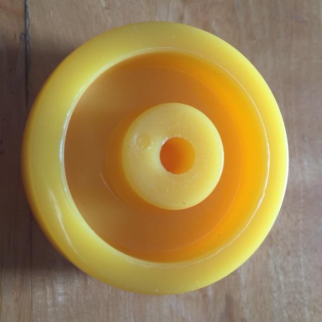 Bánh xe con lăn băng tải phi 27 cốt 5