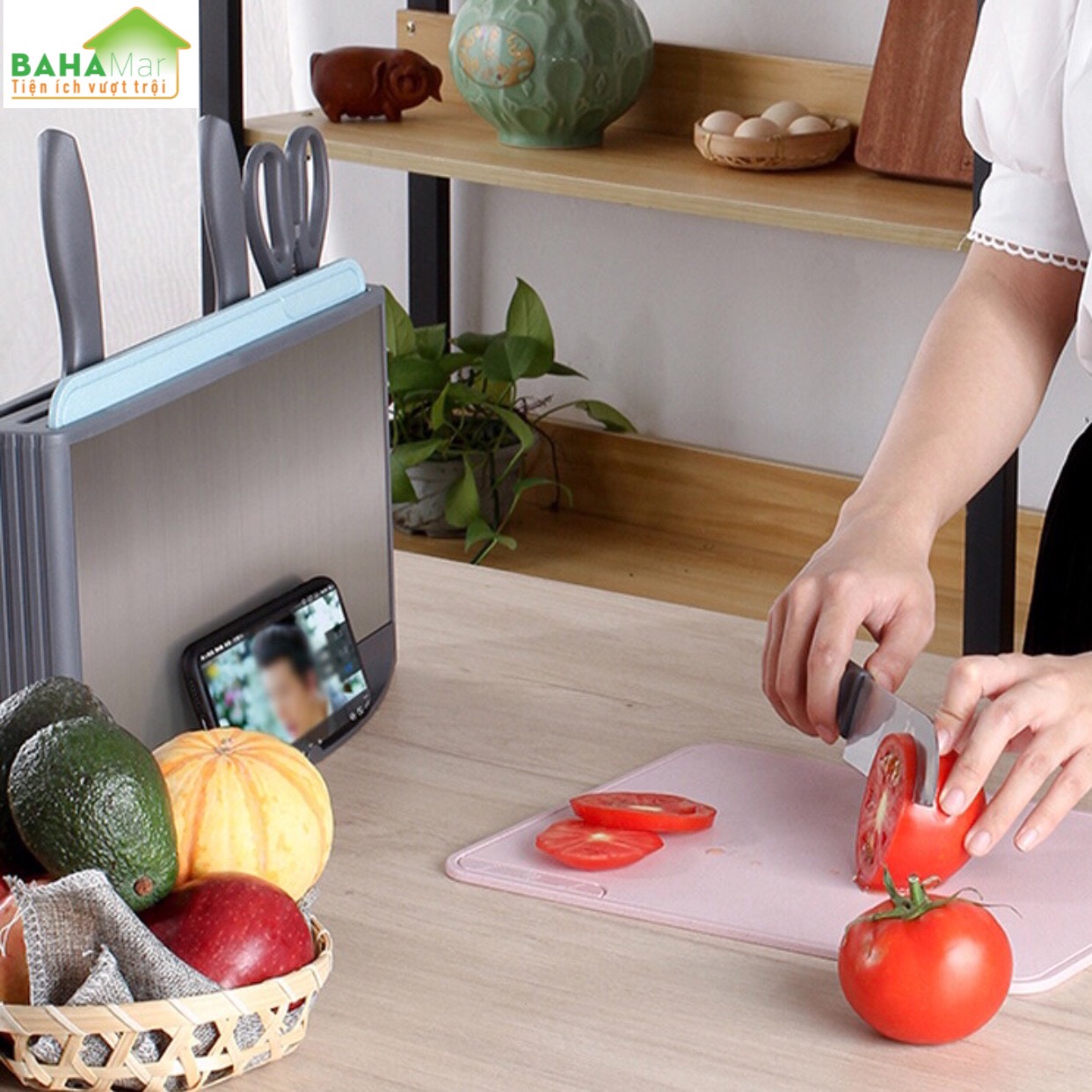HỘP THÔNG MINH KHỬ TRÙNG OZONE BỘ DAO THỚT KÉO KHÁNG KHUẨN tự động và thông minh ngắt nguồn điện để ngừng khử trùng sau 30 phút khử trùng.