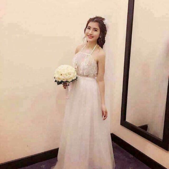Đầm yếm ren lưới cô dâu