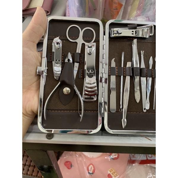 Bộ kiềm cắt móng tay chân 12 món tiện dụng