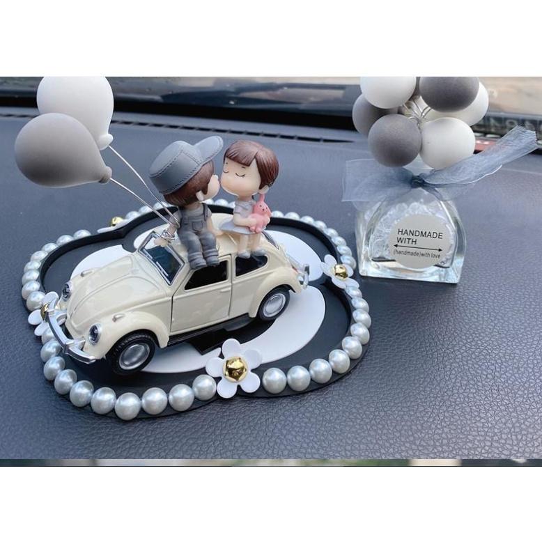 Set decor xe cặp tình nhân trang trí táp lô xe hơi xinh xắn- Hoàng Đông Shop
