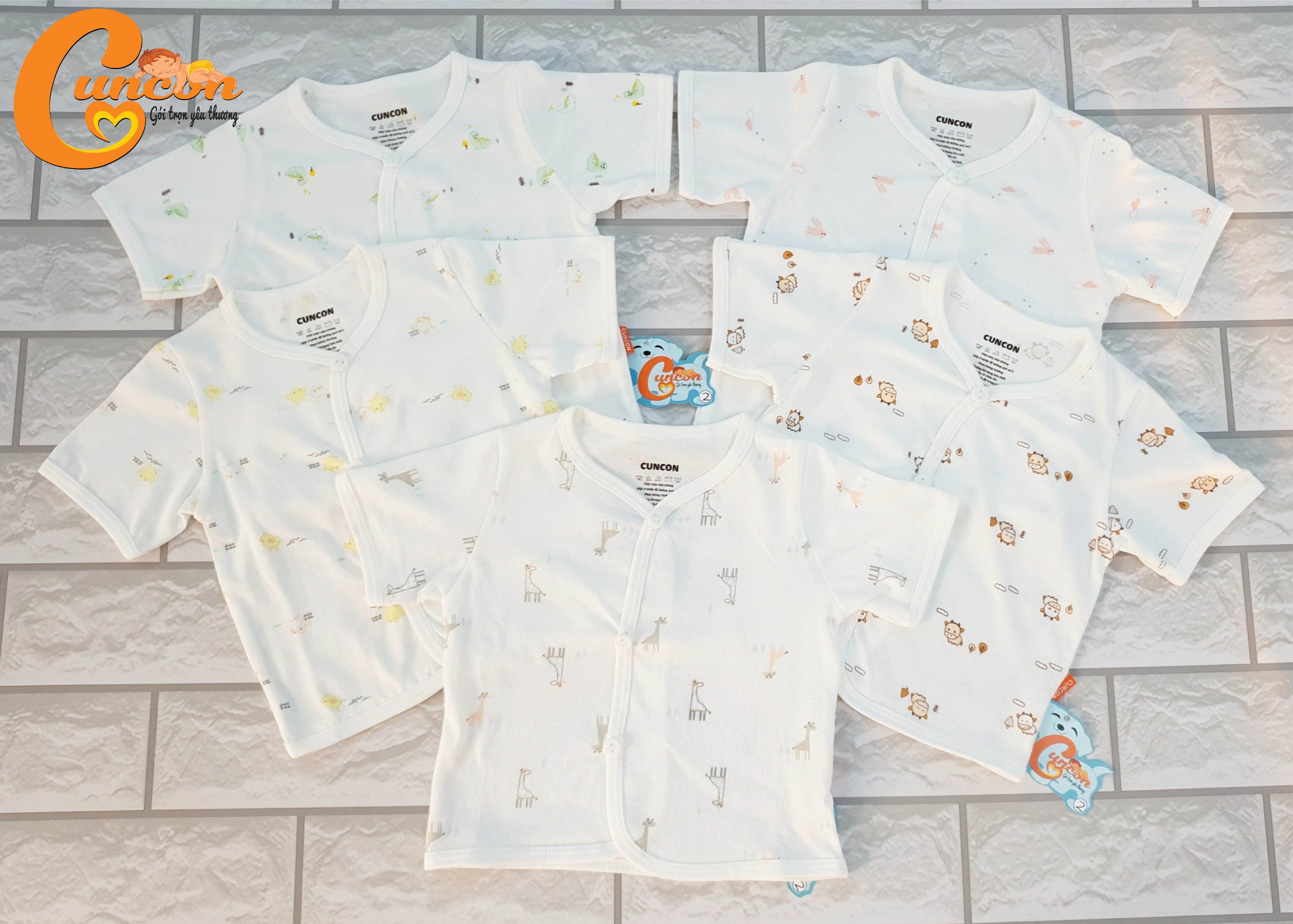 SET 5 Áo Sơ Sinh cotton cao cấp CUNCON - Mẫu Tay Ngắn Cài Nút Xéo Họa Tiết - Size 1,2,3 cho bé sơ sinh -9kg