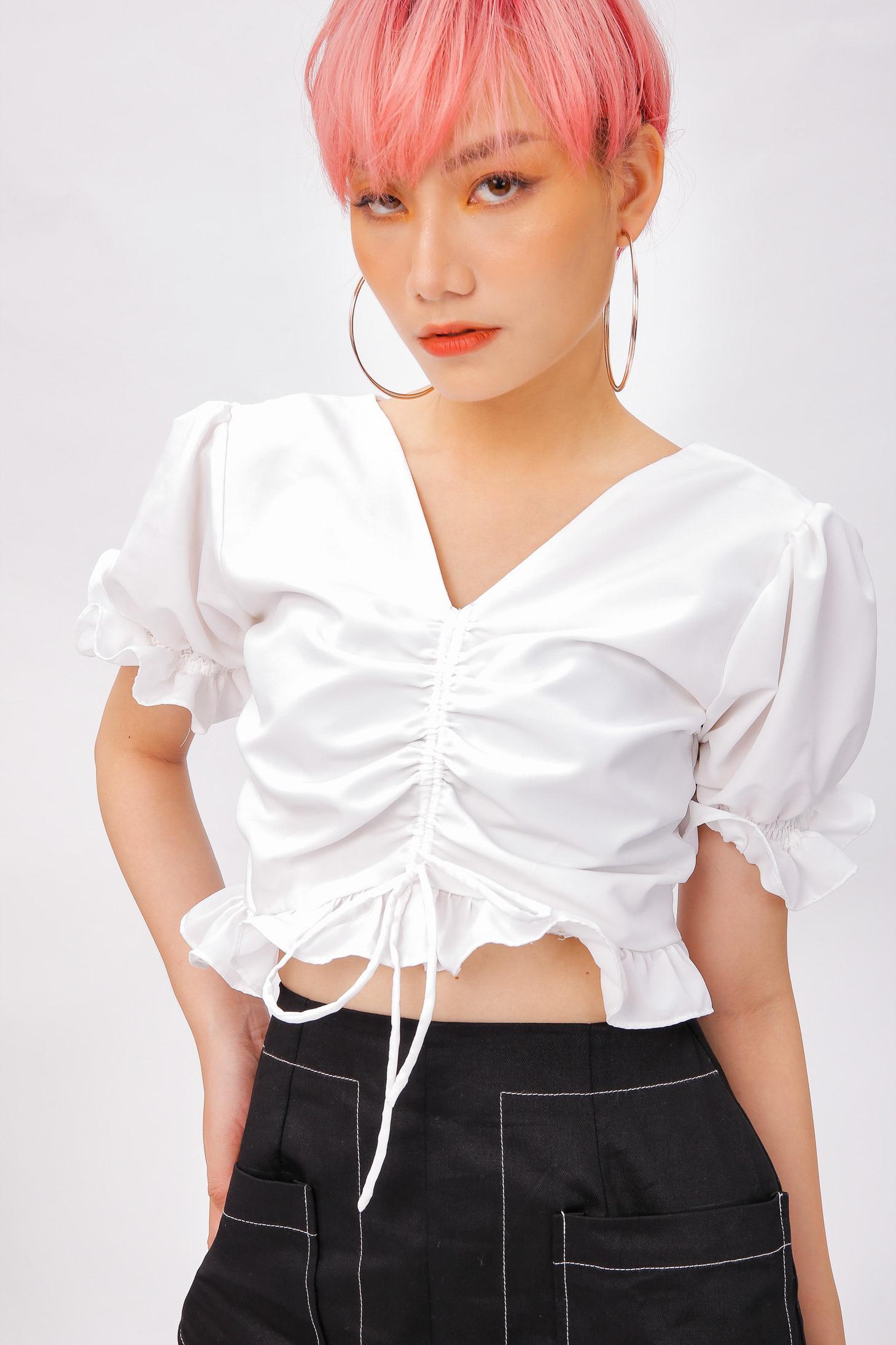 V-neck Puff Crotop