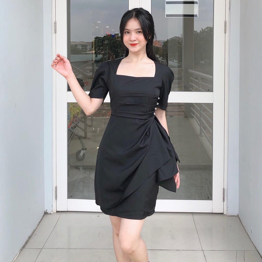 ĐẦM DỰ TIỆC ĐEN MANGO 2 LỚP CỔ VUÔNG PHỐI CƯỜM BÊN HÔNG TAY LỠ DÁNG ÔM BODY SEXY-hình thật shop chụp