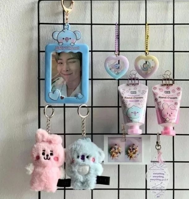 Móc khóa BT21 nhồi bông lông xù