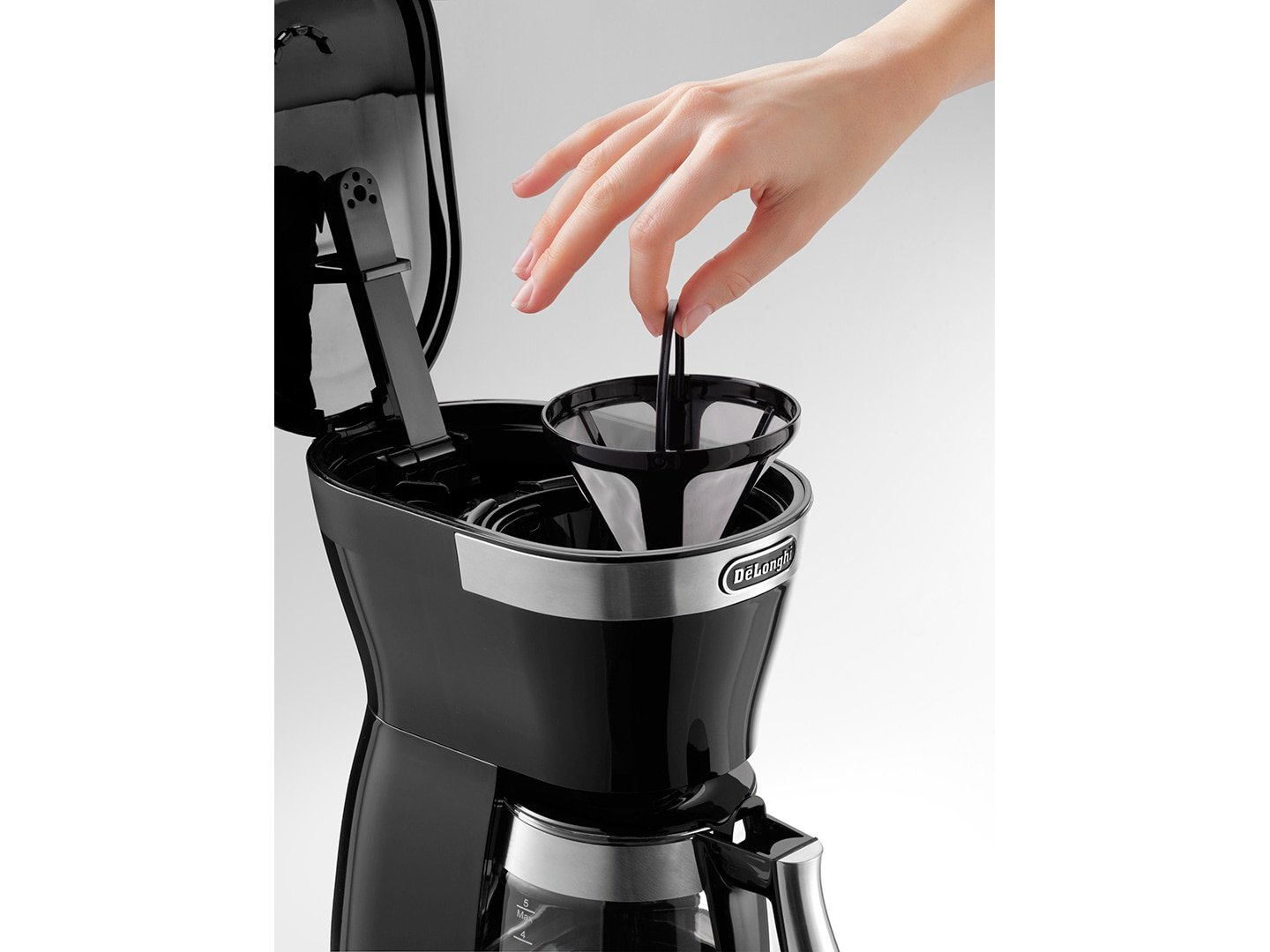 Máy pha cafe Delonghi ICM12011.BK - Dung tích 0.65 lít - Công suất 750W - Hàng chính hãng