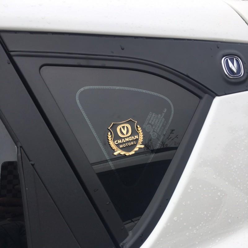Logo kim loại bông lúa trang trí hãng xe
