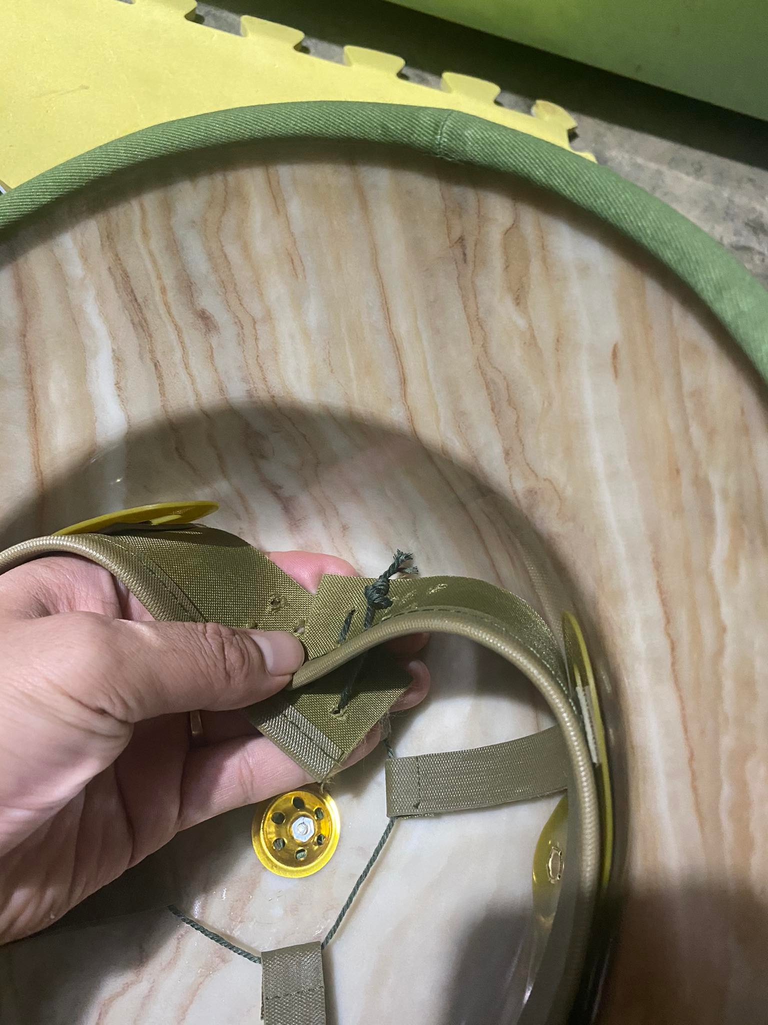 Mũ cối tàu cao cấp cốt phíp lòng vân đá, vải gabadin tô châu, hàng thửa