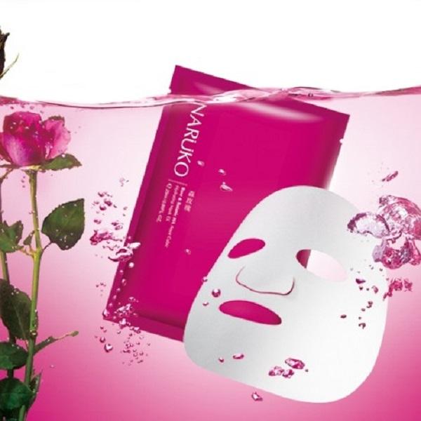 Naruko Hoa Hồng Nhung - Hộp 10 Miếng Mặt Nạ Cấp Nước Rose And Botanic Ha Aqua Cubic Hydrating Mask Ex (25ml / Miếng) + Tặng kèm 1 mặt nạ sủi bọt thải độc da S:um 37 Đen