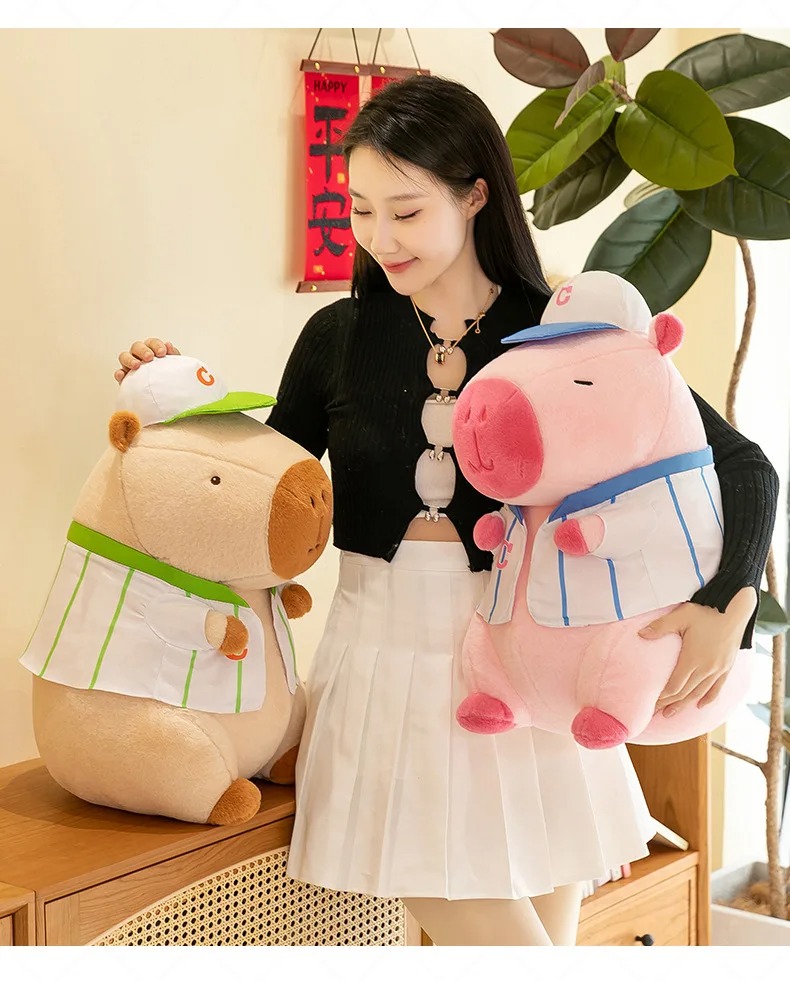Thú nhồi bông capybara màu hồng mặc áo bóng chày dễ thương - Size từ 30cm đến 40cm - Quà tặng gấu bông capybara chuột lang êm mịn