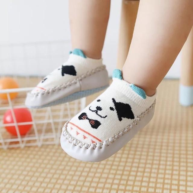 Giầy tập đi cho bé có đế chống trượt, vớ len cho bé tập đi từ 0 tháng đến 2 tuổi