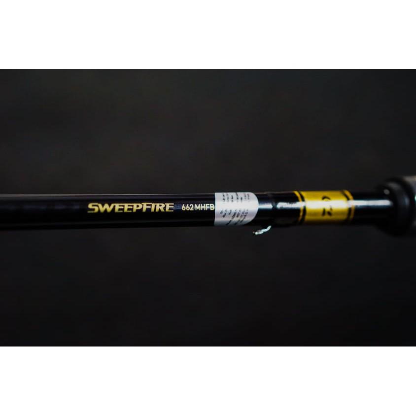 CẦN CÂU MÁY LURE DAIWA SWEEPFIRE