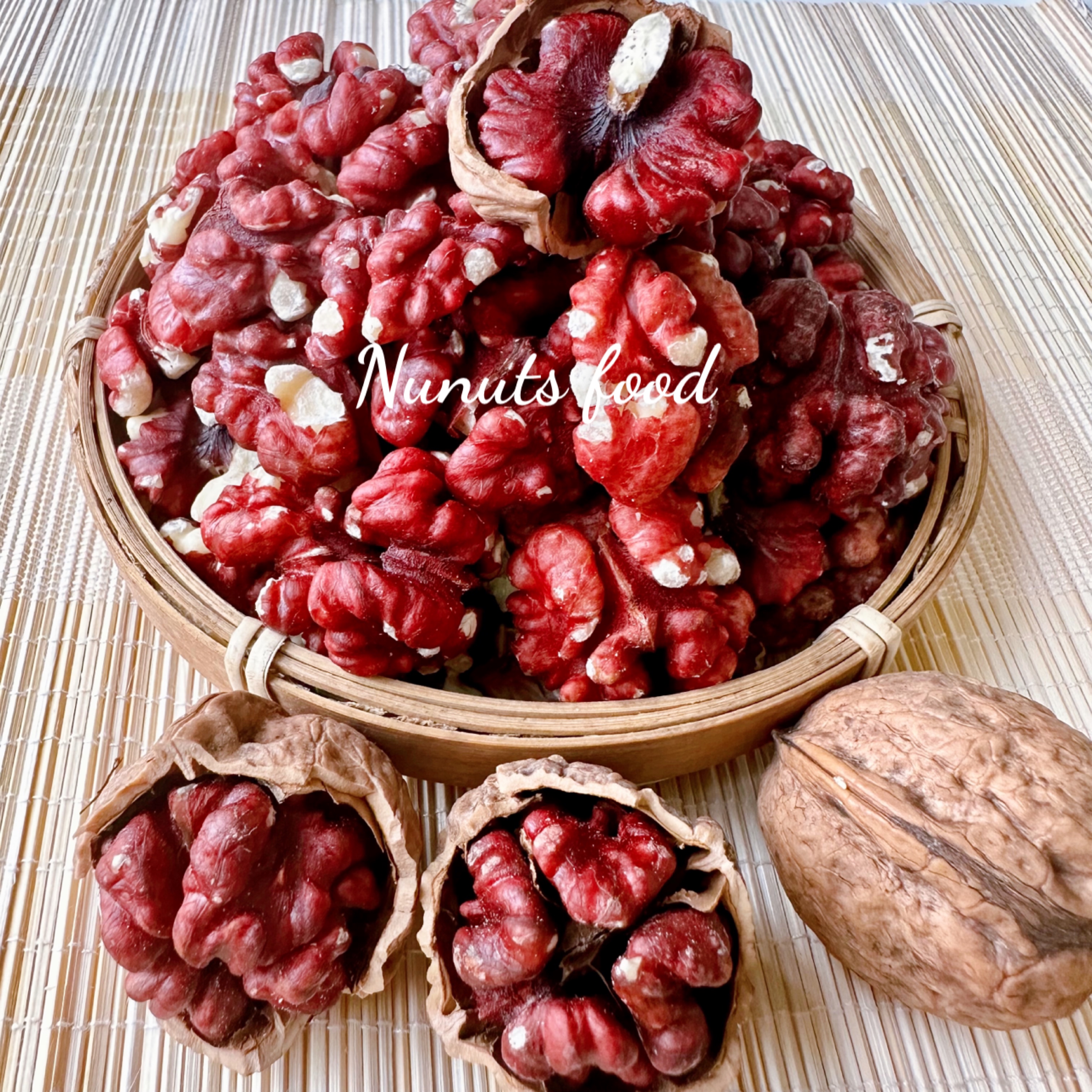Hạt óc chó đỏ còn vỏ Mỹ, tặng kèm khạy tách vỏ trong túi,hạt vụ mùa mới, không hôi dầu, không chất bảo quản, hạt óc chó hữu cơ cho mẹ bầu hết nghén con thông minh Nunuts