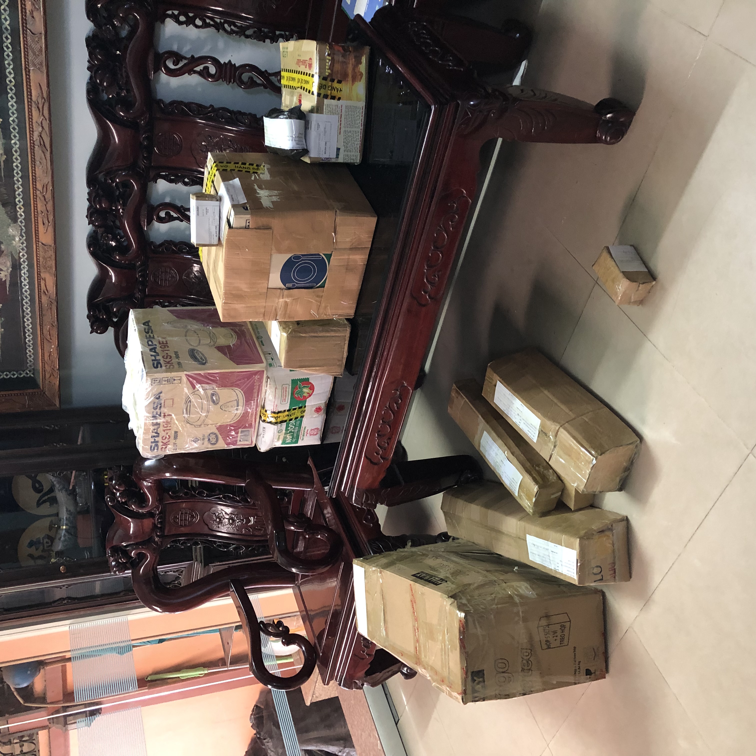 Hộp đựng bằng đồng tặng 2 nhấc tàn