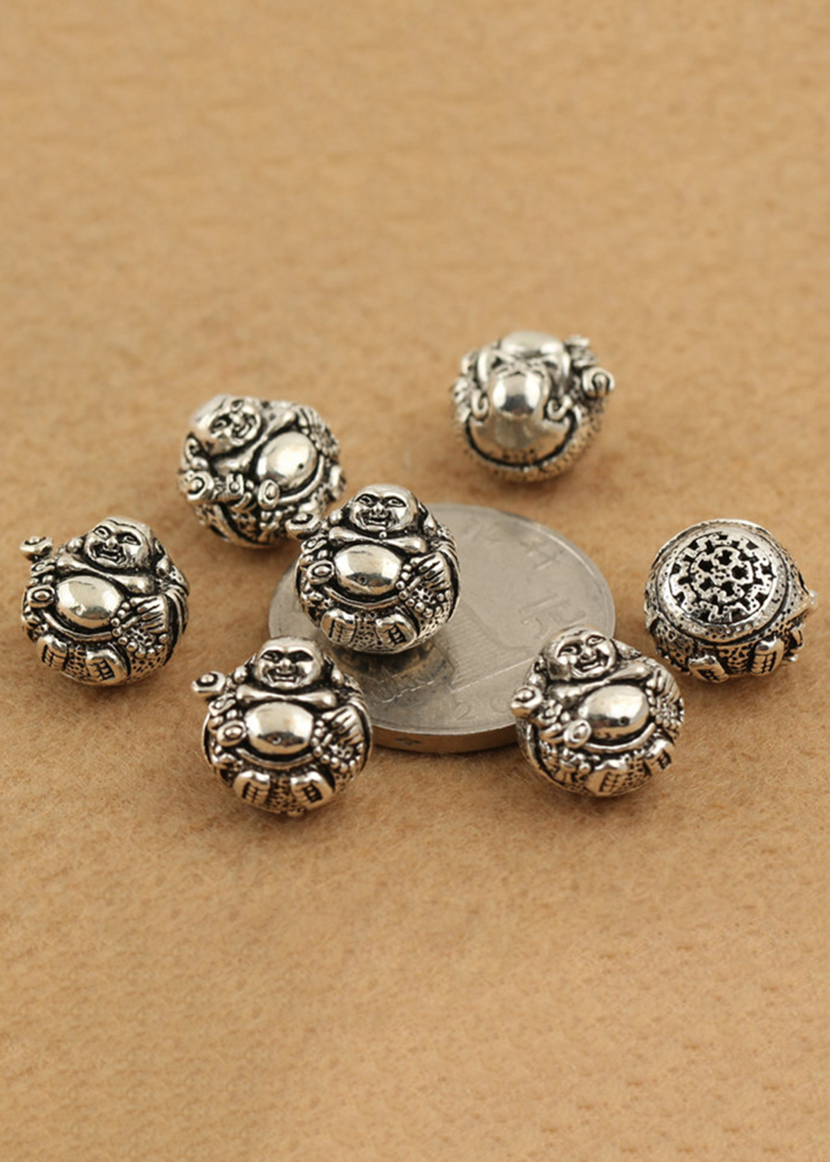 Charm bạc hình phật di lặc xỏ ngang - Ngọc Quý Gemstones