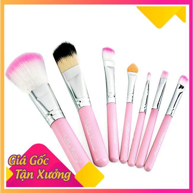 Bộ Cọ Trang Điểm Cá Nhân Hình Mèo Kitty 7 Cây TP'S