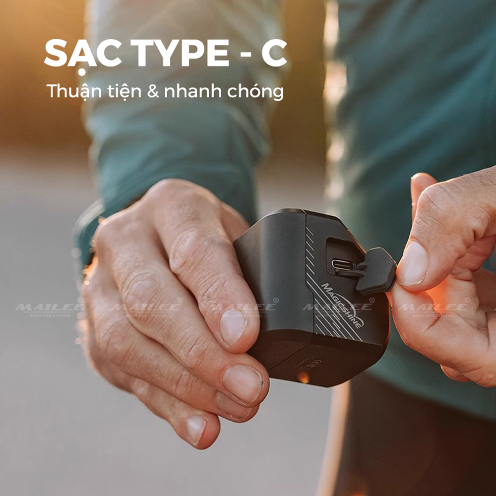 Đèn Xe Đạp Cao Cấp Magic CBL-1600 lumens, pin dung lượng 4000 mAh, tối đa 11h sáng, có chế độ cos/ pha cắt sáng tránh chói, đi kèm giá đỡ và remote (full đủ phụ kiện) - Mai Lee