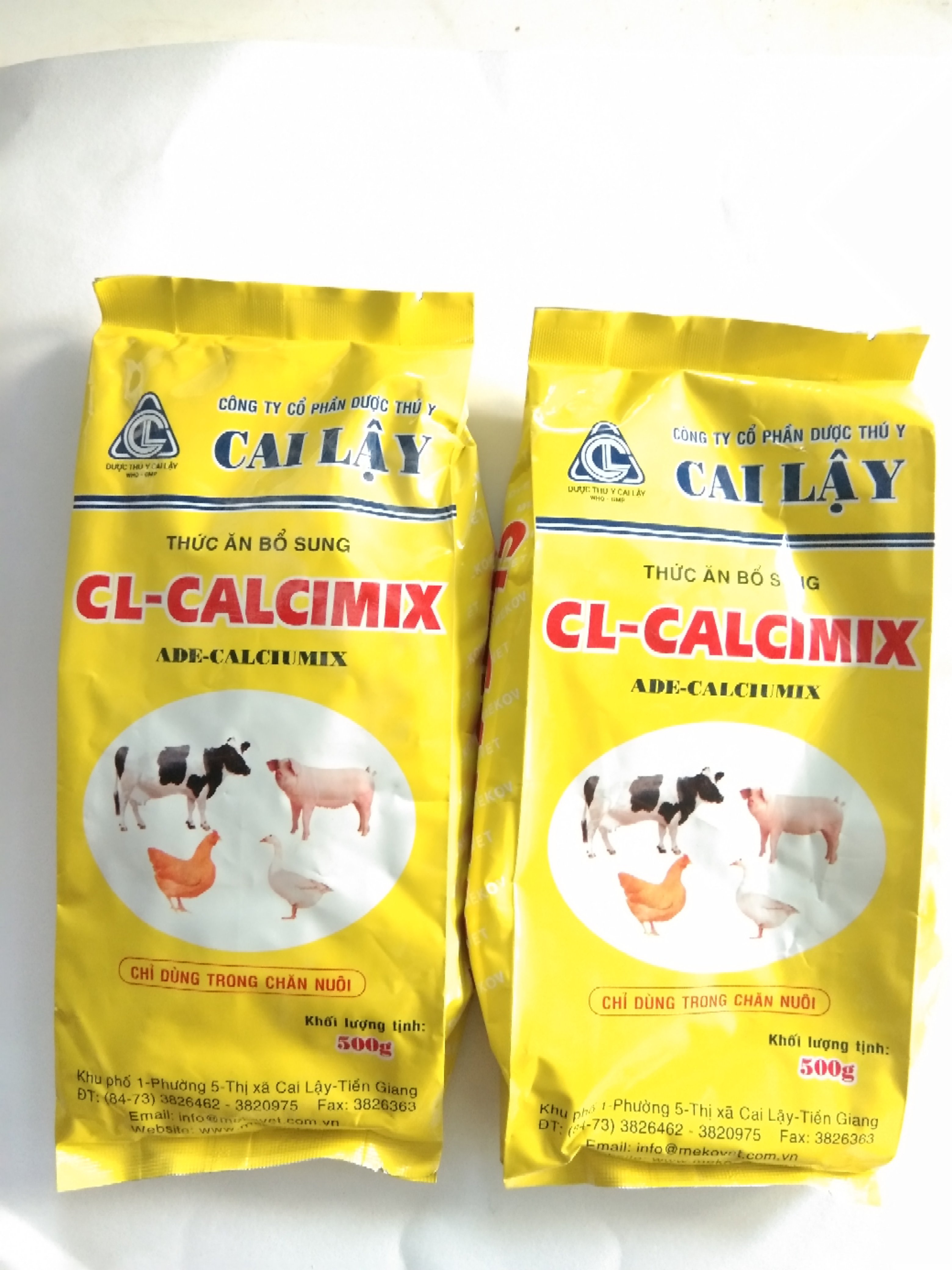 Thức ăn bổ sung CL-CALCIMIX ADE CALCIUMIX Bổ sung canxi, phospho, vitamin và khoáng chất cho gia súc, gia cầm.