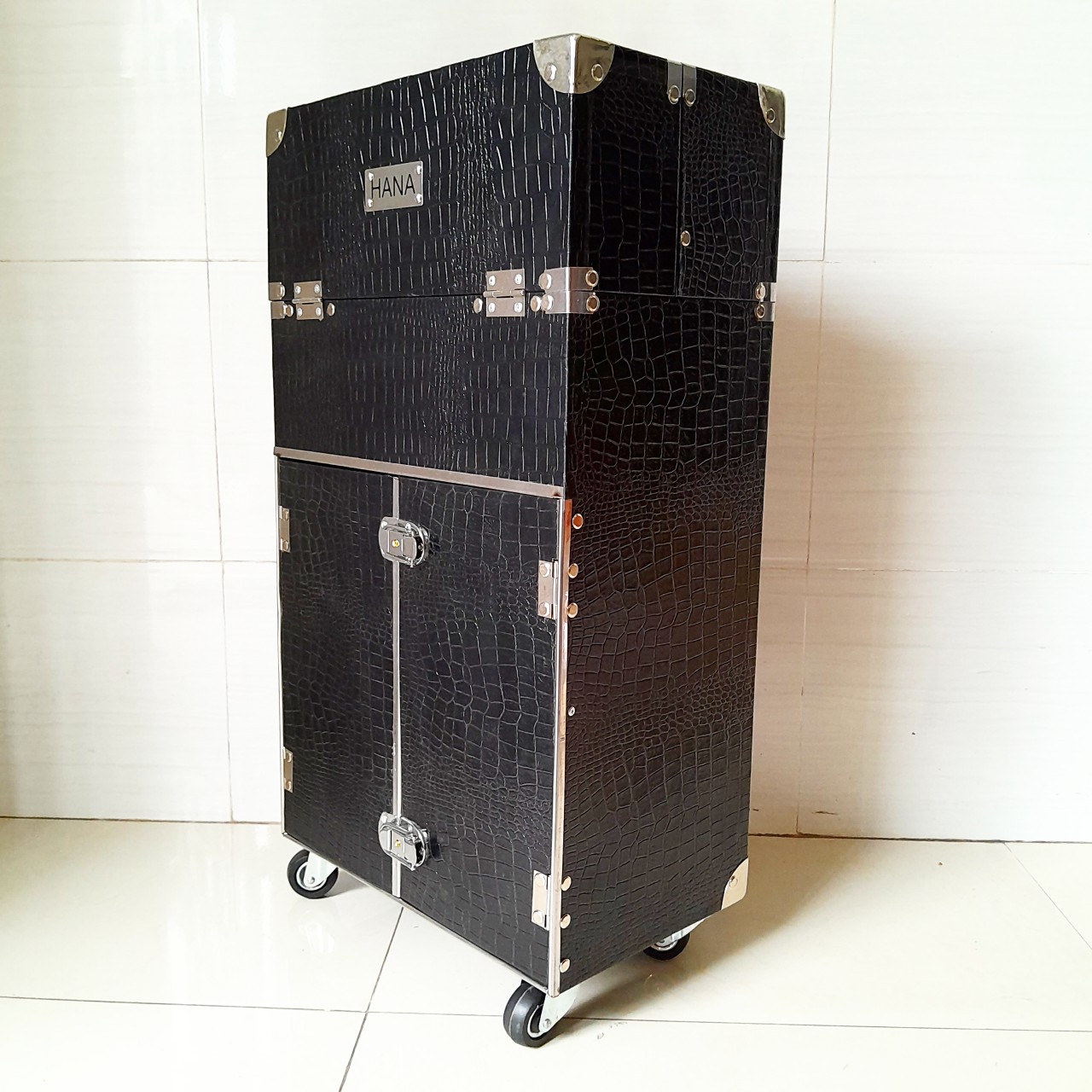 Hàng cao cấp loại 1 - Cốp vali kéo viền cạnh inox, nhiều ngăn đựng mỹ phẩm, dụng cụ phun xăm, nối mi, nail, máy hơ gel trang điểm chuyên nghiệp size 36x22x64 (cm)