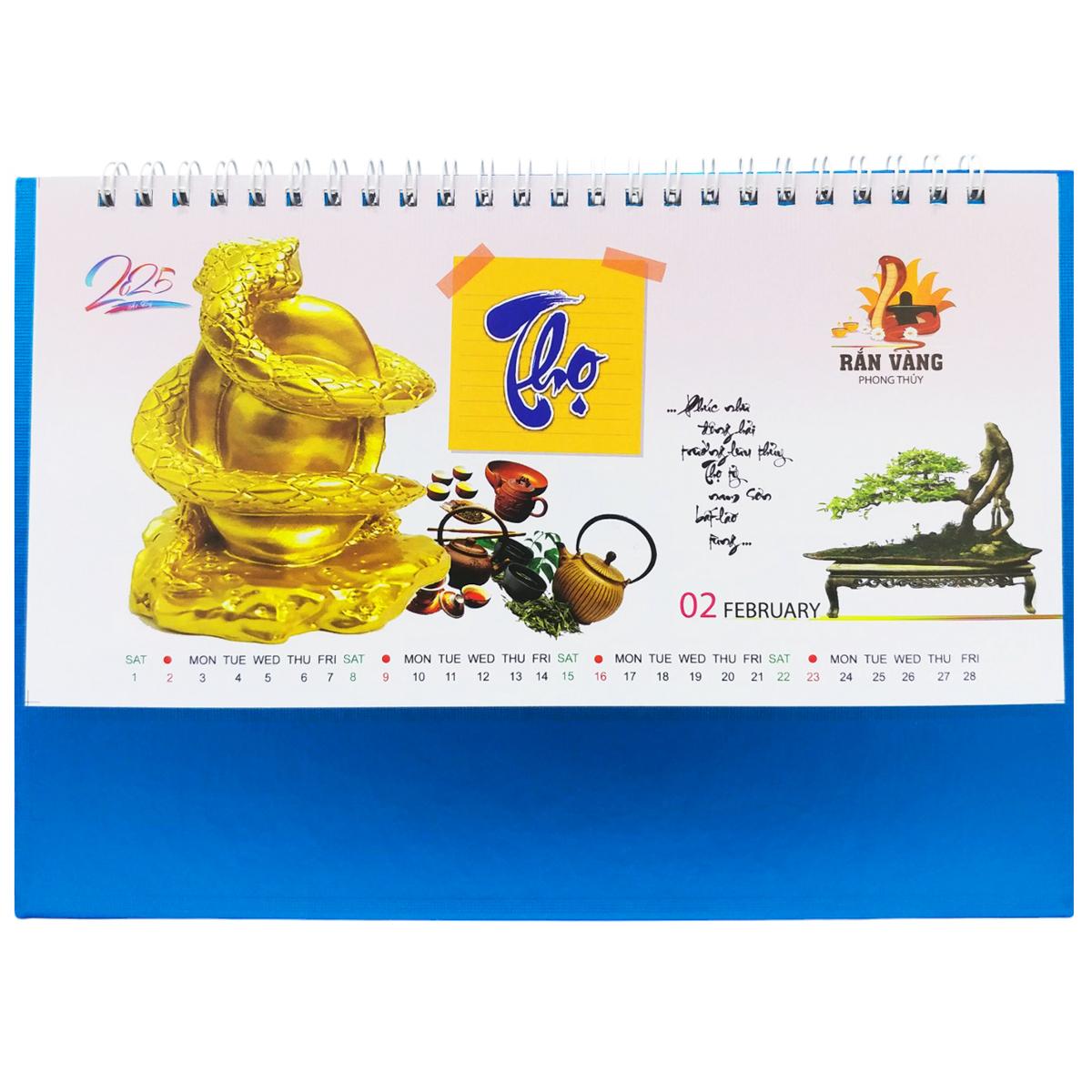 Lịch Bàn Chữ A 2025 - Rắn Vàng Phong Thủy - 2025-VK