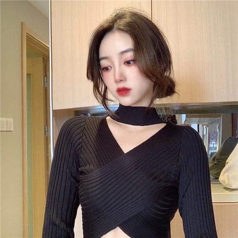 Áo len nữ dài tay vạt hớt cao cổ cách điệu sexy 2022 hàng Quảng Châu